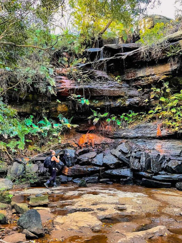 girrakool waterfall in brisbane waters national park